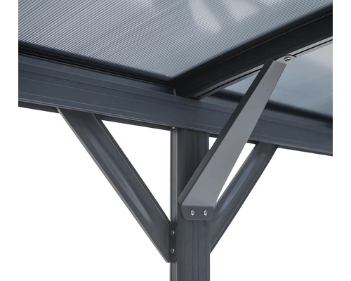 Detailansicht eines Pavillons mit Polycarbonatdach und Aluminiumrahmen