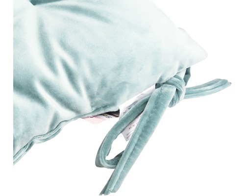 Vue détaillée d''un coussin avec des rubans à nouer