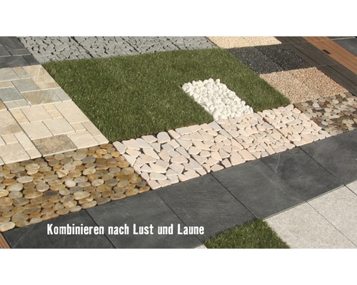 Kombination verschiedener Gartenplatten und Materialien für die Gartengestaltung.