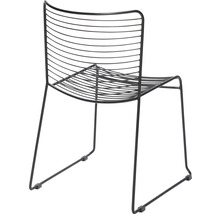 Chaise en fil métallique