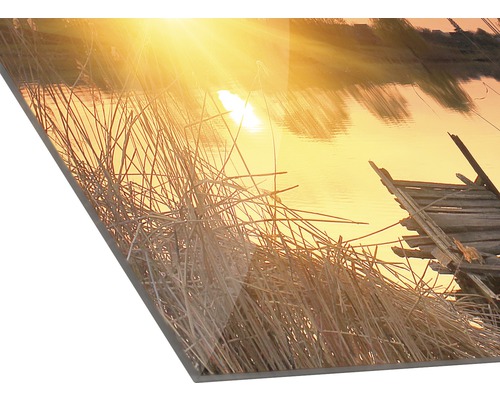 Panneau décoratif avec motif de lac, de roseaux et de ponton en bois