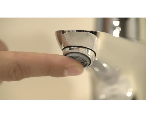Wasserhahn mit Perlator