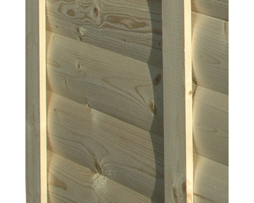 Detailansicht einer Holzwand mit Nut-und-Feder-Brettern