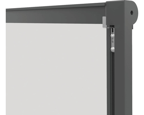 Vue détaillée d''un élément de protection visuelle avec cadre et fixation