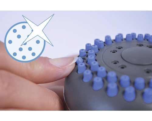 Détail d''une pomme de douche avec fonction anticalcaire