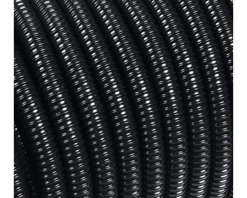 Schwarzer Kunststoff-Wellschlauch im Detail