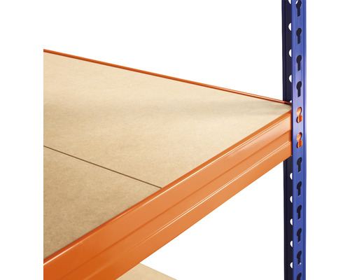 Vue détaillée d''une étagère de stockage avec un plateau