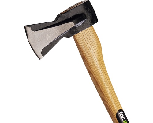 Hache avec manche en bois