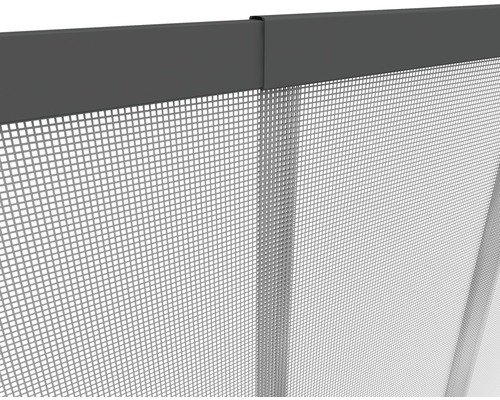 Detailansicht eines Insektenschutzgitters mit Rahmen