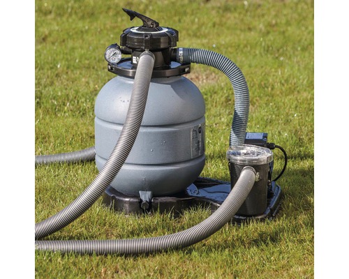 Système de filtration à sable pour piscines sur gazon