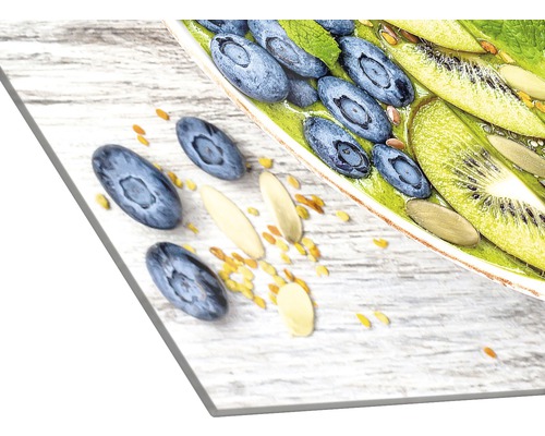 Dekorplatte mit Lebensmittel-Motiv: Blaubeeren, Kiwi und Mandeln