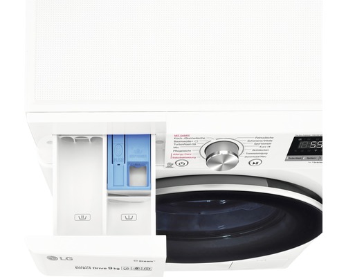Frontlader Waschmaschine mit geöffneter Waschmittelschublade