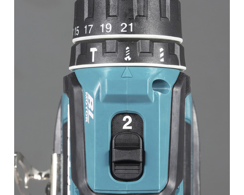 Gros plan d''une visseuse sans fil avec réglage du couple et variateur de vitesse