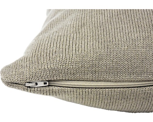 Kissenbezug mit Strickmuster und Reißverschluss