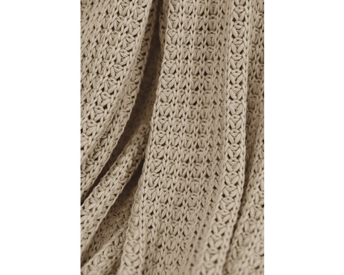 Nahaufnahme einer gestrickten Tagesdecke