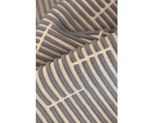 Nahaufnahme eines gestreiften, strukturierten Stoffes