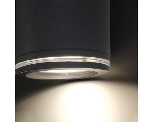 Zylindrische Aussenleuchte mit Lichtaustritt