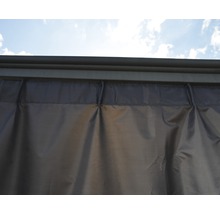 Detailaufnahme einer Pavillon-Seitenwand aus Stoff