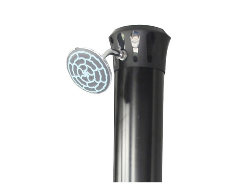 Douche d''extérieur avec pomme de douche