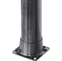 Pied de poteau en métal avec plaque de base carrée pour fixation