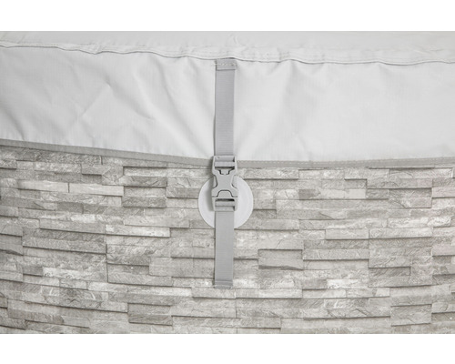 Abdeckung mit Befestigungsgurt und Schnalle