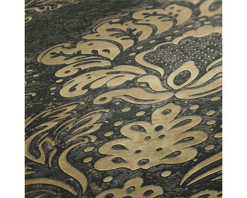 Nahaufnahme einer strukturierten Vinyltapete mit Blumenmuster