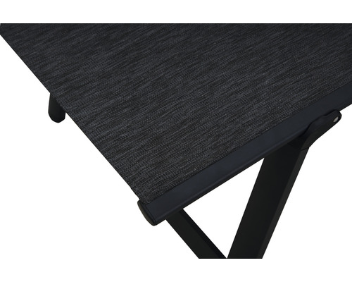 Vue détaillée d''un lit de jardin gris avec revêtement textile et cadre en aluminium