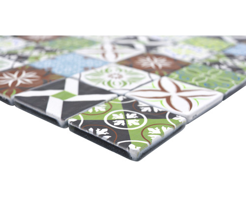 Mosaikfliesen mit verschiedenen Mustern