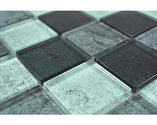 Gros plan de carreaux de mosaïque de verre carrés