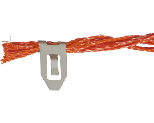 Pince métallique sur un cordon orange