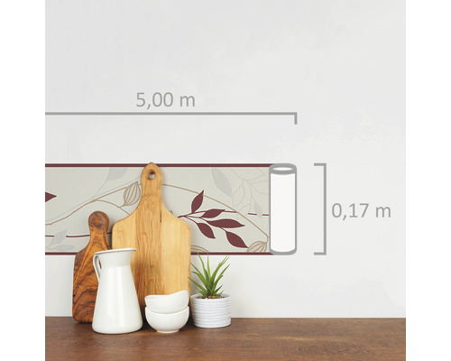 Bordure avec décor de feuilles, longueur 5,00 m, hauteur 0,17 m