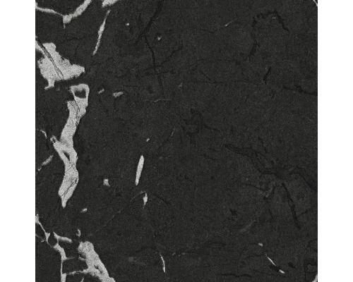 Plaque de marbre noire avec des veines claires.