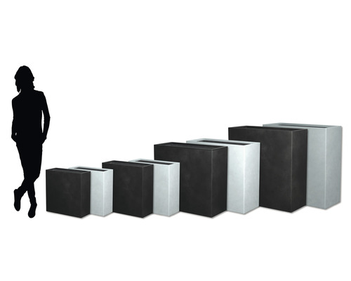 Jardinières rectangulaires de différentes tailles en plastique