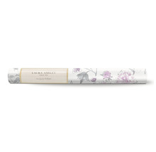 Rouleau de papier peint à motif floral Laura Ashley