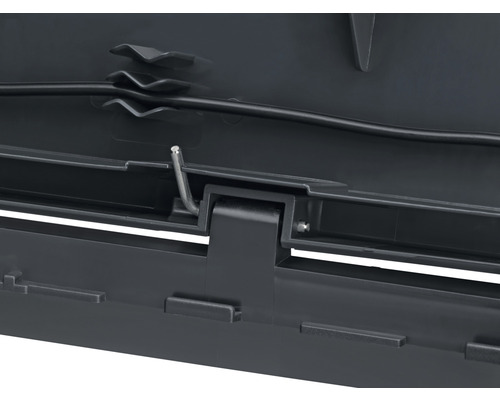 Detailansicht einer Dachbox mit Verriegelungsmechanismus