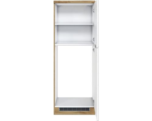 Armoire haute ouverte avec étagères