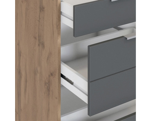 Kommode mit offenen Schubladen in Grau und Holzoptik