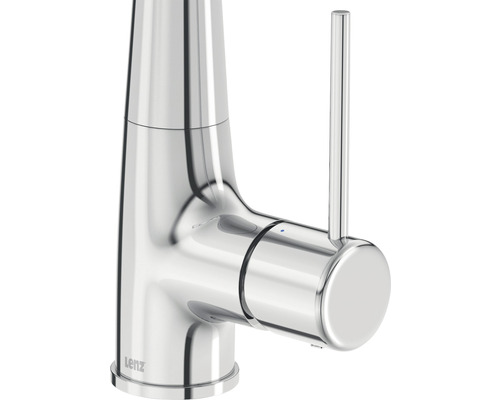 Küchenarmatur aus Metall mit Hebel