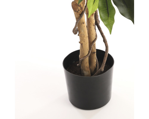 Plante artificielle en pot