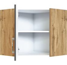 Armoire suspendue ouverte avec portes en bois et deux étagères