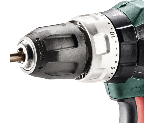 Detailansicht des Bohrfutters einer Bohrmaschine