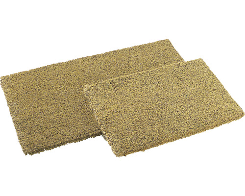 Deux tapis de sol en fibres textiles
