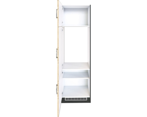 Armoire de cuisine ouverte avec étagères