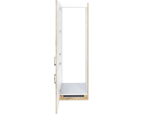 Armoire de cuisine ouverte avec grille d''aération