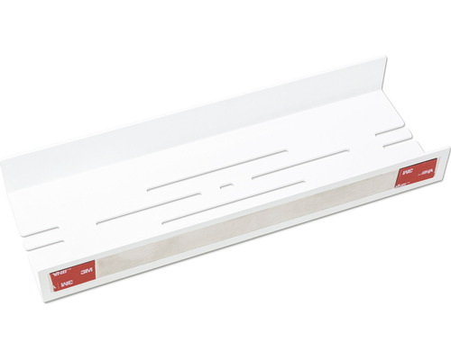 Weißer Kabelkanal mit Schlitzen und Klebestreifen zur Befestigung.