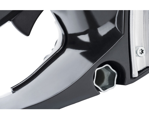 Detailansicht einer Nietenzange