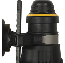 Vue détaillée d'une défonceuse avec réglage de la profondeur et guide