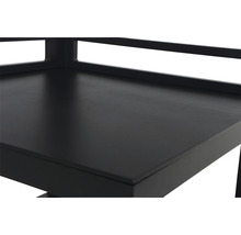 Gros plan d''une table d''appoint noire