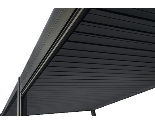 Vue détaillée d''un toit à lamelles en aluminium