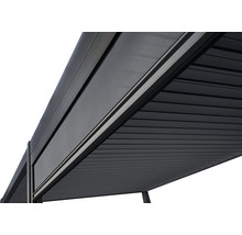 Vue détaillée d''un toit de terrasse en aluminium